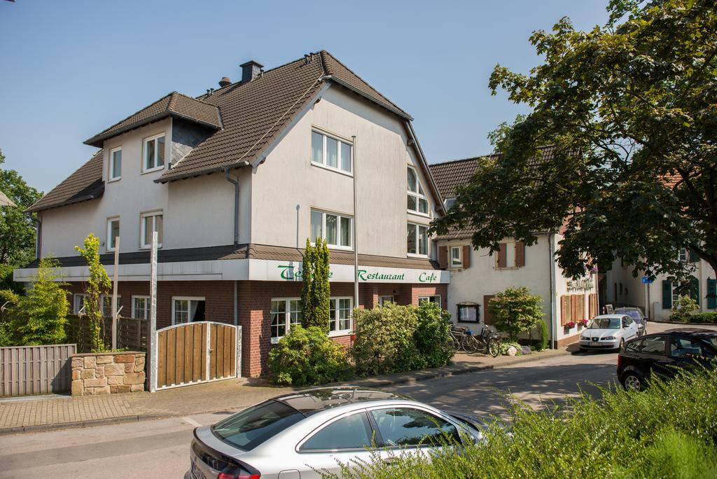 Hotel & Restaurant Zum Vater Rhein Monheim am Rhein Экстерьер фото