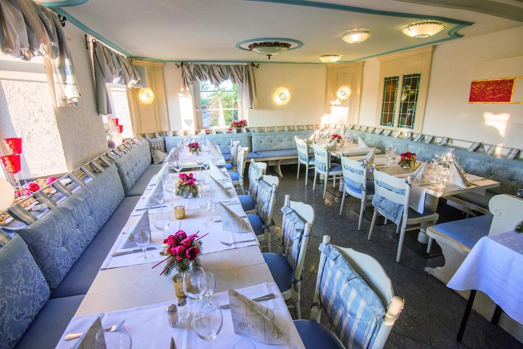 Hotel & Restaurant Zum Vater Rhein Monheim am Rhein Экстерьер фото